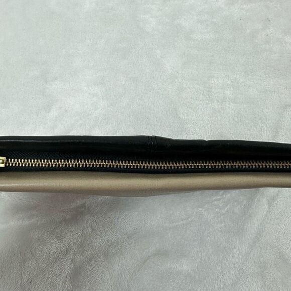 Halogen Colorblock Leather Clutch Black And Tan Top Zipper With Tassle - Picture 7 of 9